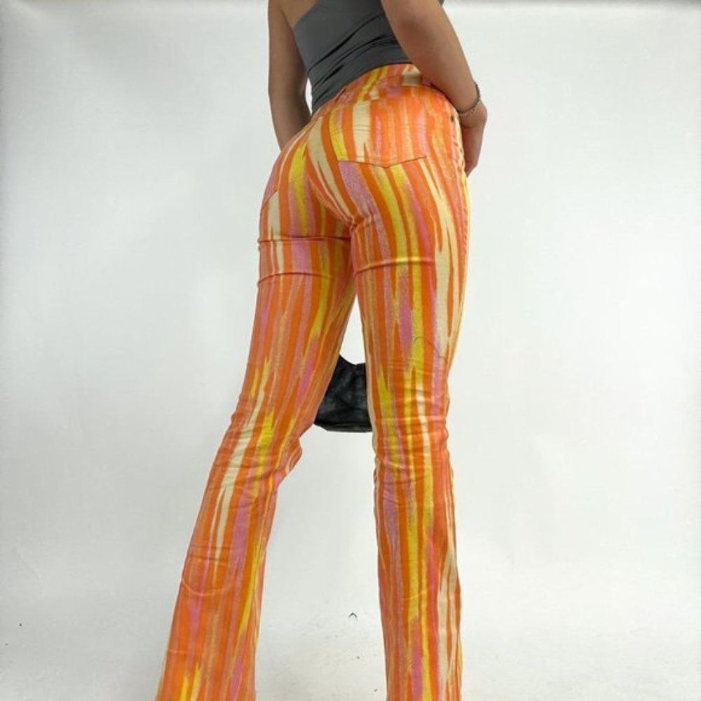 Ultra chic 90s label high waisted print denim pants - Picture 6 of 6